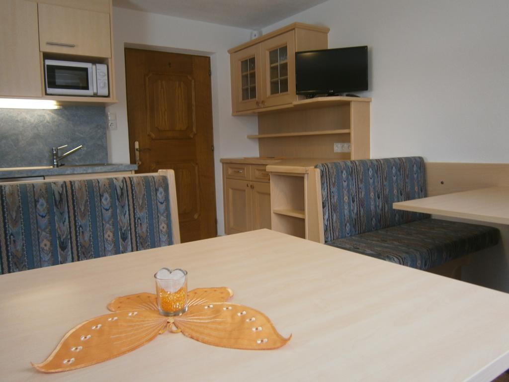 Haus Wiesenheim Fw Oetztal Längenfeld Room photo